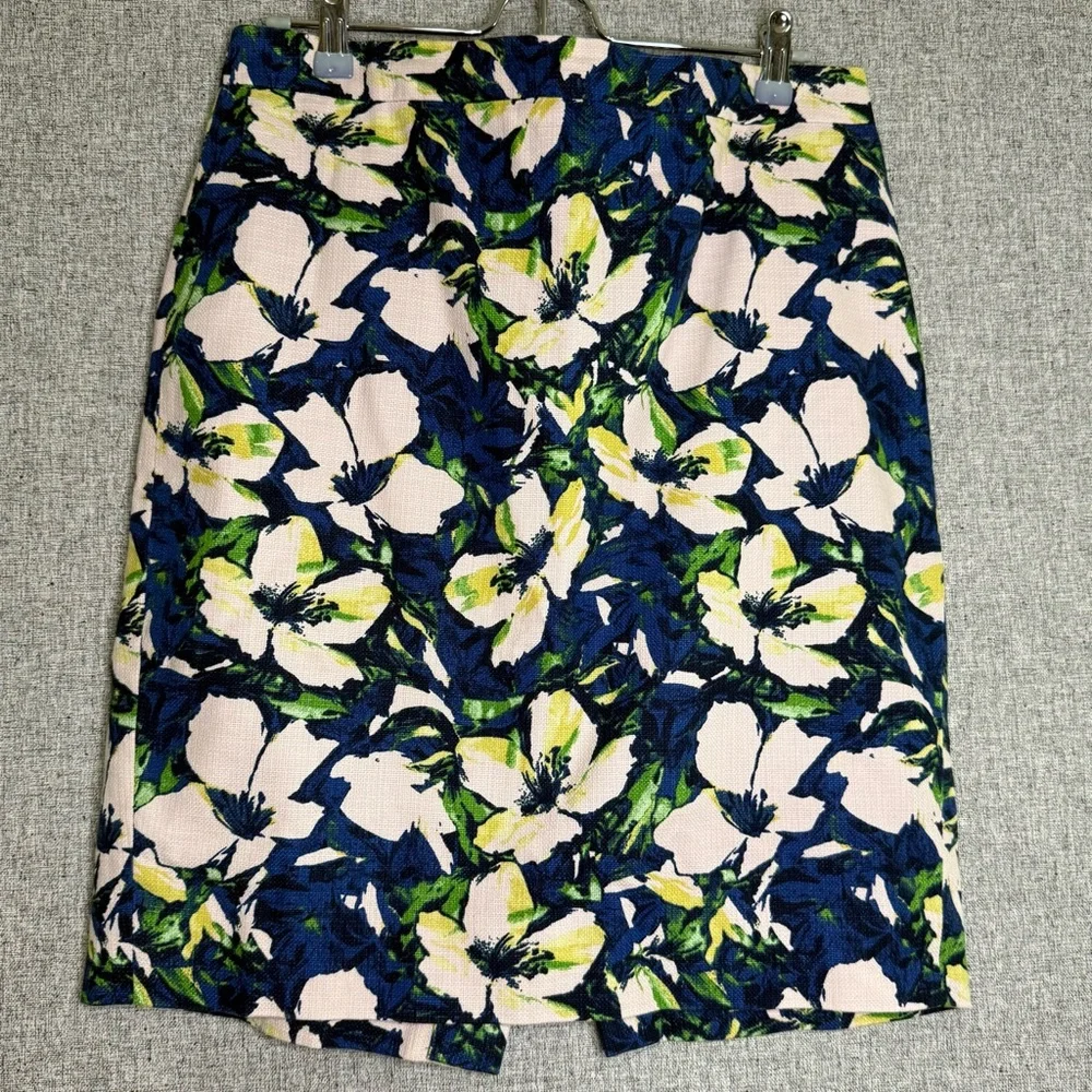 J. Crew Blue and Green Floral Pencil Skirt Size 8 100% Cotton - Picture 1 of 5